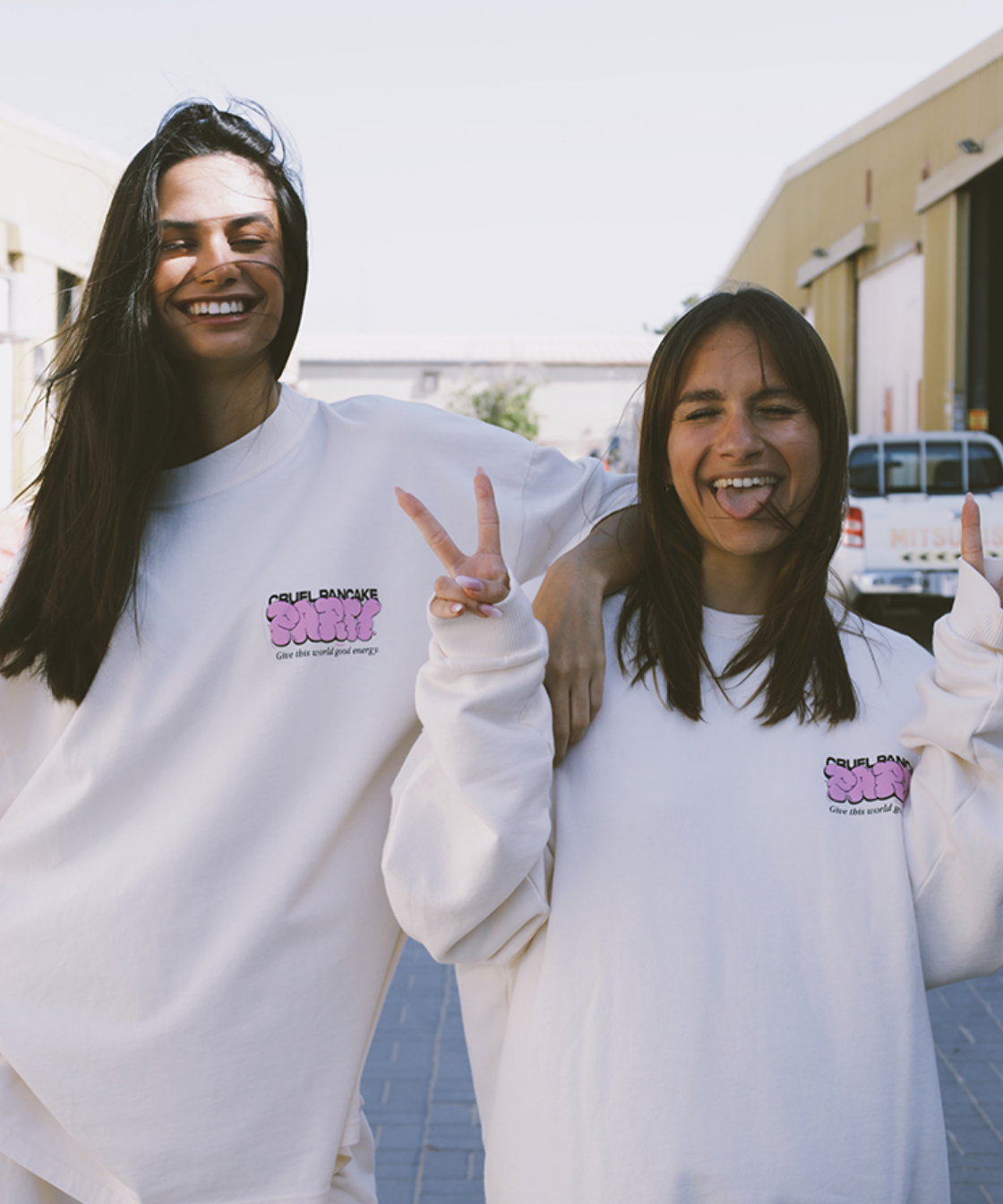 White party crewneck